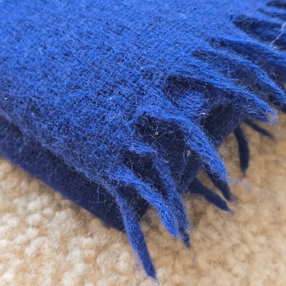 Black Saks Fifth Avenue Woven Cashmere Scarf Blue - Picture 10 of 15